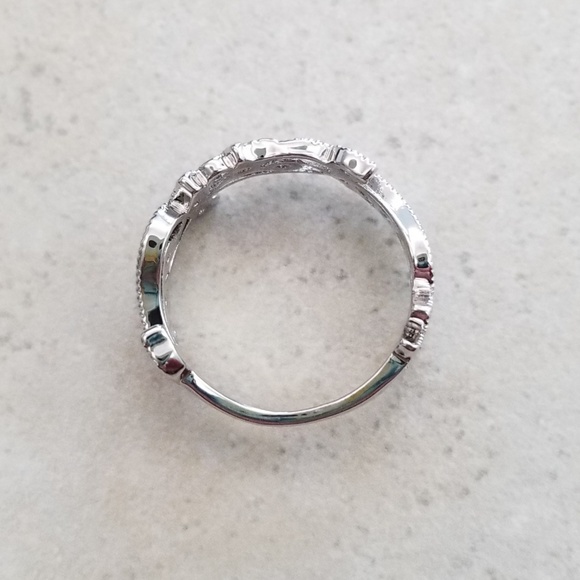 Scroll Design Sterling Ring - Picture 5 of 6